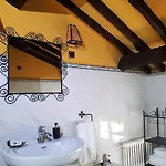 Casa rural La Casona De *