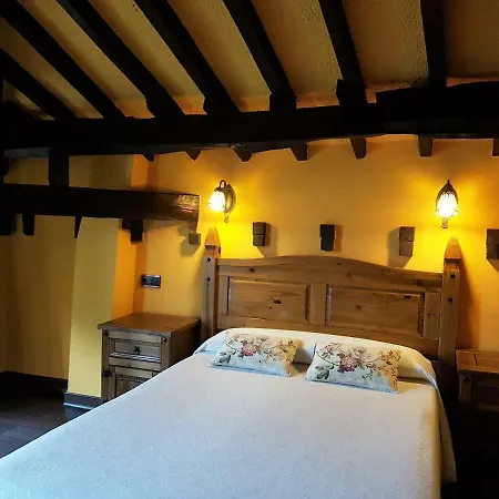 La Casona De *