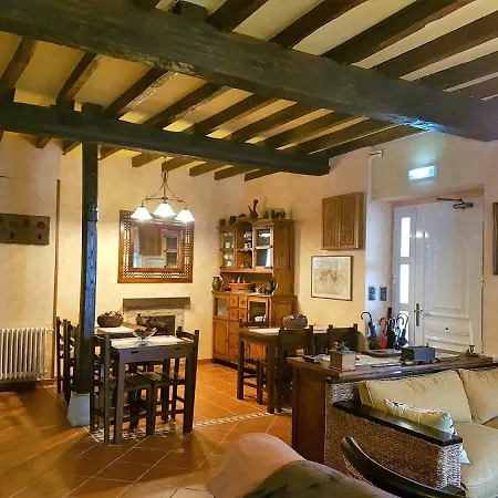 Country house La Casona De *