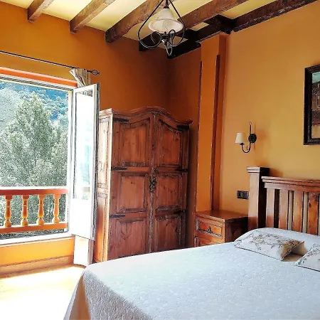 Country house La Casona De Sames