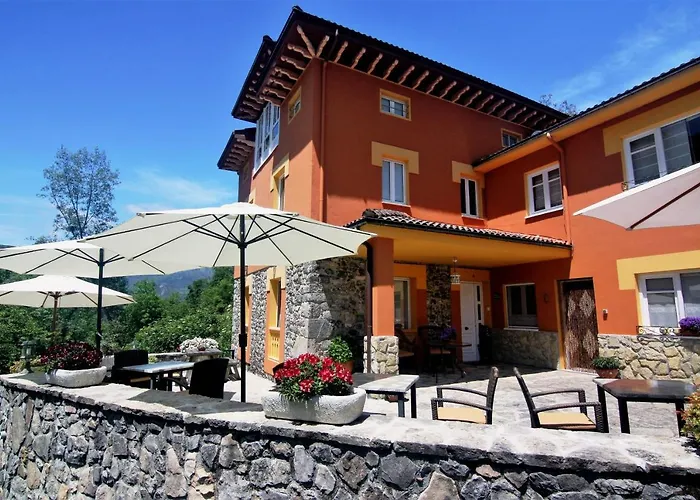 Landhuis La Casona De Sames