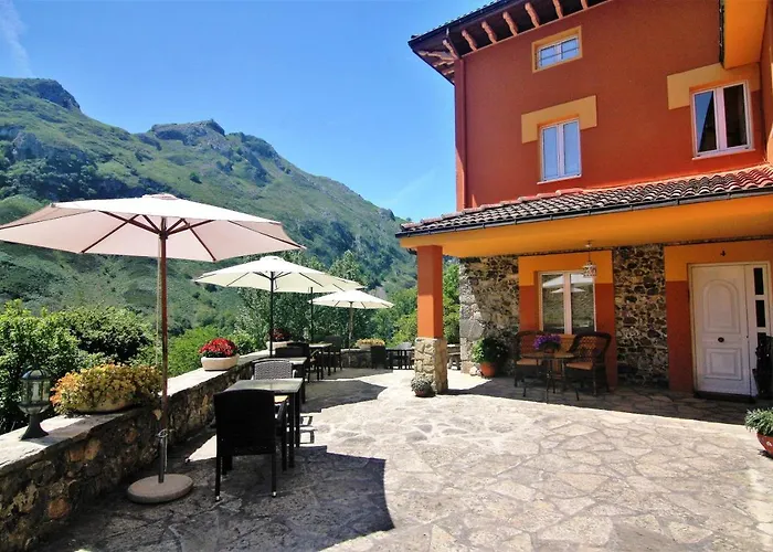 Landhuis La Casona De Sames